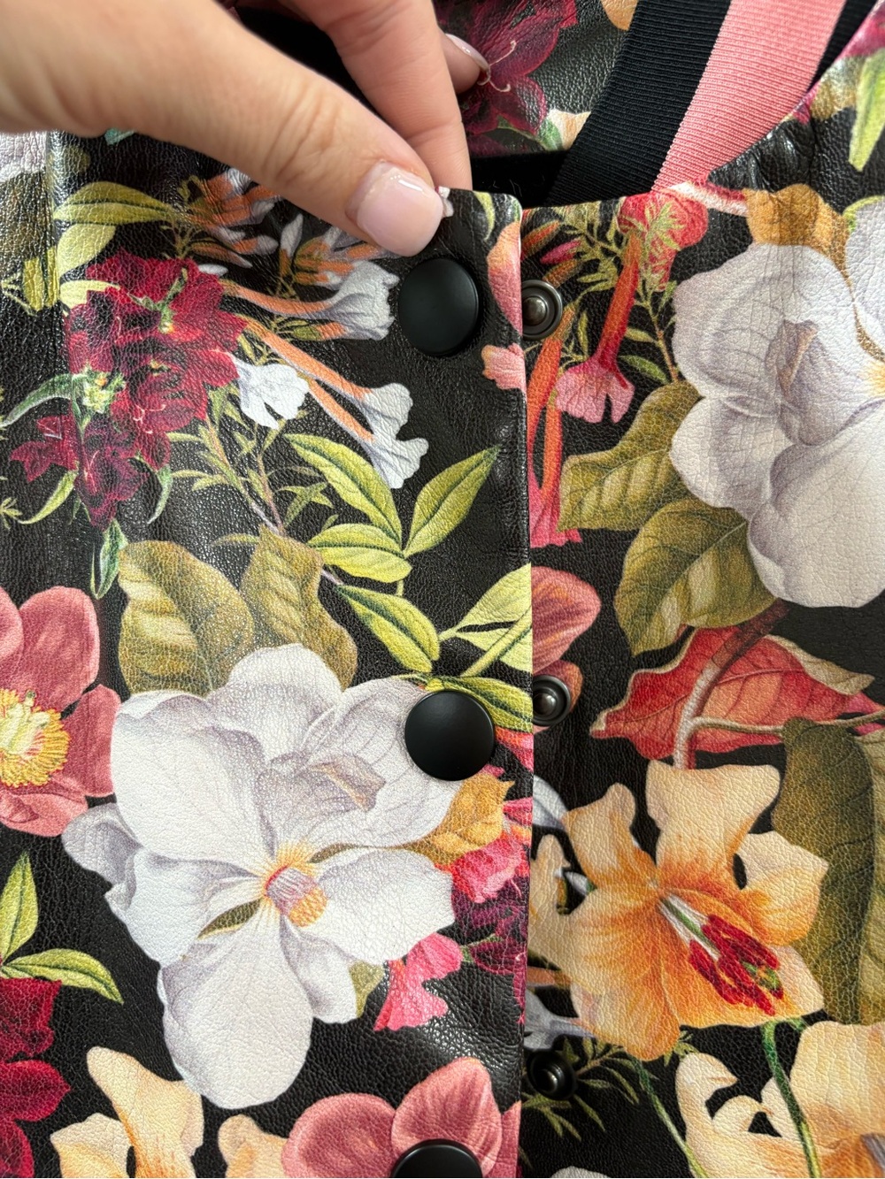 alice + olivia Black Floral Bomber Jacket - Picture 4 of 6